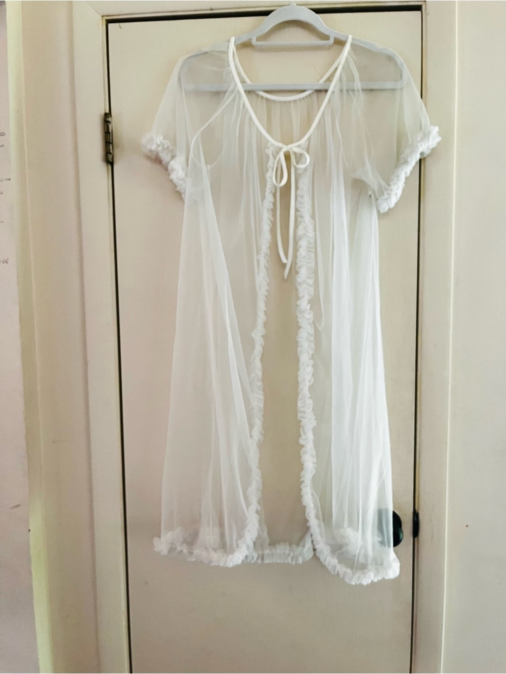 Vintage Greta Gehr White Sheer Ruffle Robe Peignoir Coquette Bridal Boho